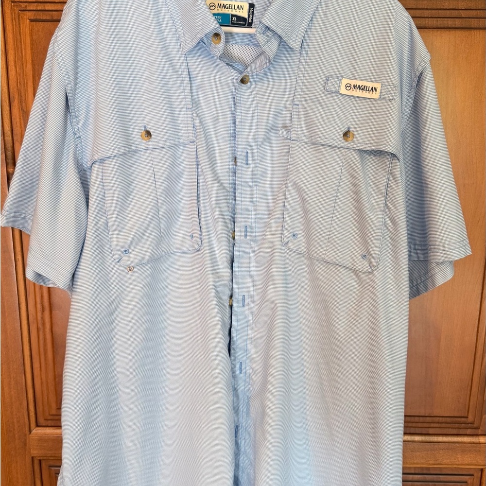 Magellan Outdoors Light Blue & white Short-Sleeve Button-Down Fishing Shirt